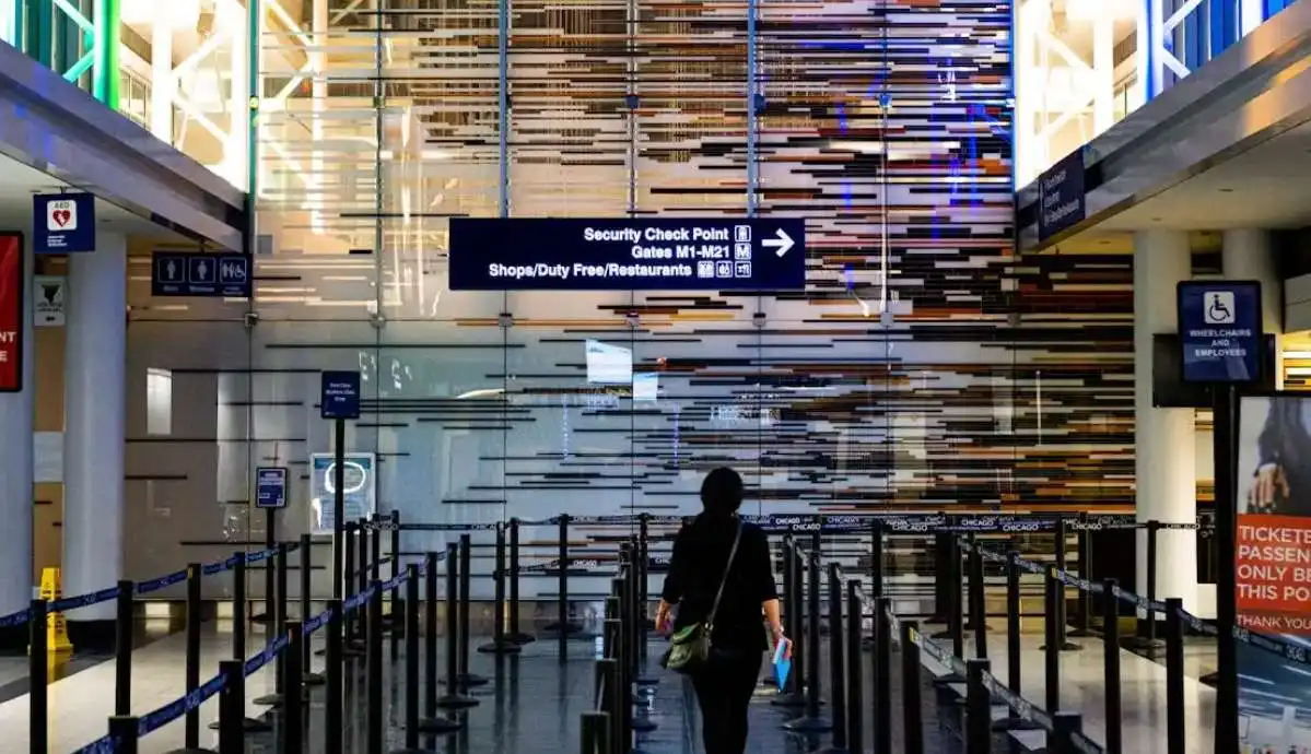 TSA PreCheck Philadelphia vs standard security lines at Philadelphia International Airport